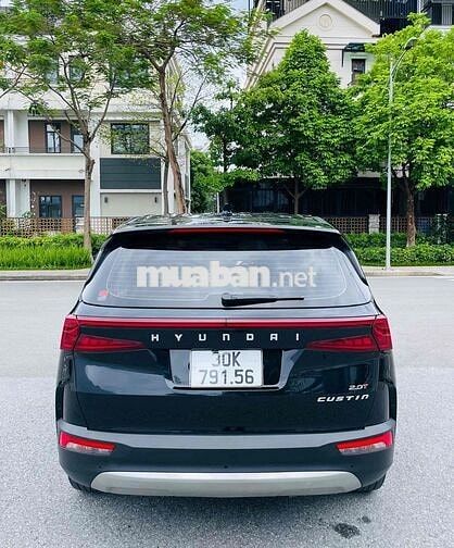 Hyundai Custin 2024 2.0T Premium 40000 km Đen