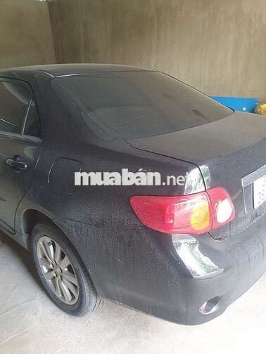 Toyota Corolla Altis 1.6 GLI Đen