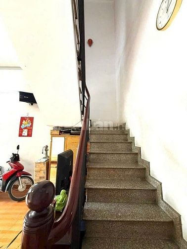 4m x 22m 2 lầu Nhà hẻm XE HƠI,GIÁ CHỈ 4.5 TỶ –SỔ HỒNG RIÊNG chính chủ