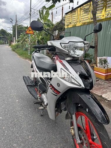 Yamaha Sirius FI 2024 Bạc Đen Đỏ