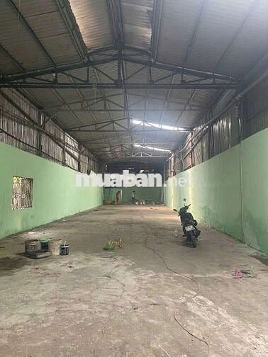 xưởng cho thuê Vĩnh Lộc A DT 450m giá 20tr