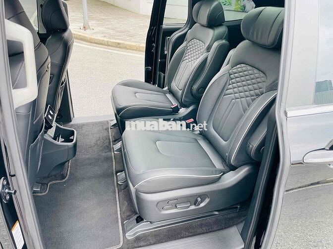 Hyundai Custin 2024 2.0T Premium 40000 km Đen