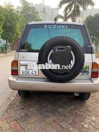 Suzuki Vitara 2003 Vàng cát 18000 km