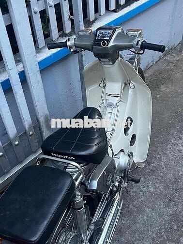 Honda Custom 70 Xám, Trắng Đã sử dụng