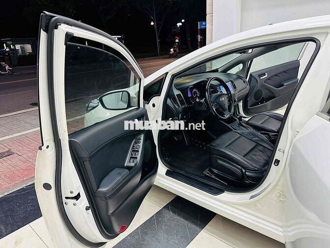 BÁN KIA K3 1,6AT 2014 CHÍNH CHỦ RẤT MỚI ***