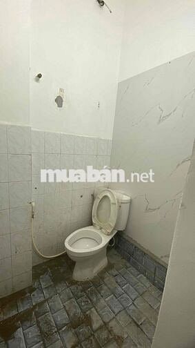 cho thuê căn hộ mặt tiền 2 không gian ngủ ( 1 kín, 1 hở ) full NT