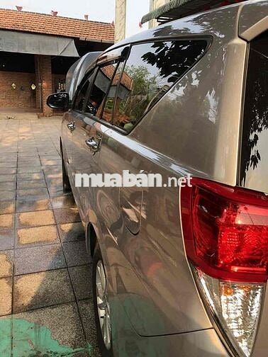 Toyota Innova 2018 Bạc 162.000 km