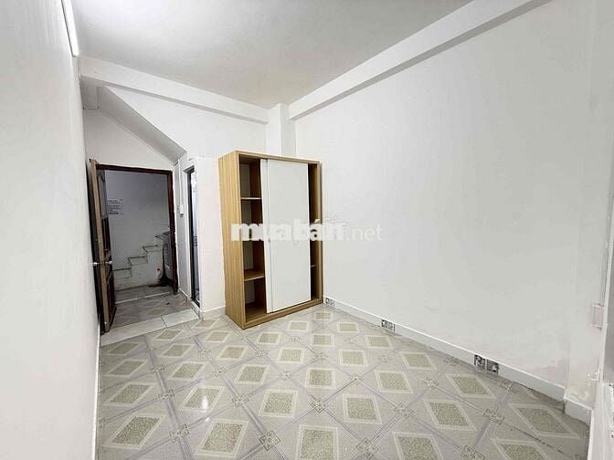 CHO THUÊ PHÒNG TRỆT - 3Tr3 - PHẠM VĂN CHÍ Q6 - TÁCH BẾP - SẴN MÁY LANH
