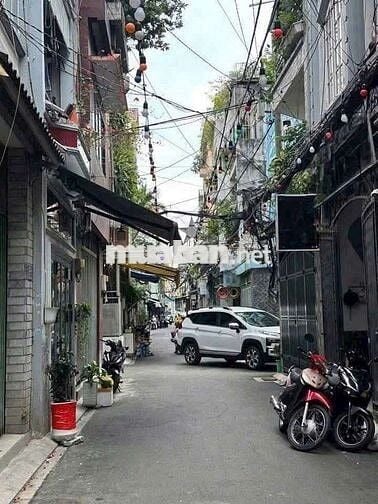 nhà hẻm xe hơi/ bắc hải quân 10 - 6 tầng - chỉ 18 triệu/ tháng