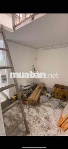 cho thuê phòng gác trệt full nội thất sap làm xong: máy giặt riêng