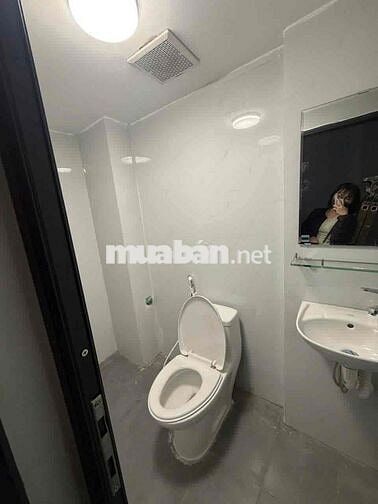Cho thuê nhà nguyên căn ngõ 165 ngõ chợ Khâm Thiên