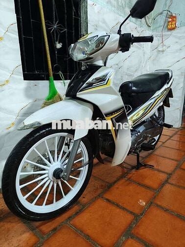 Yamaha Sirius 2015 Trắng