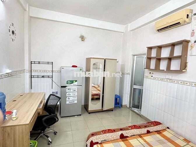 Phòng Trung Tâm Quận 10 Full nội thất Giờ tự do