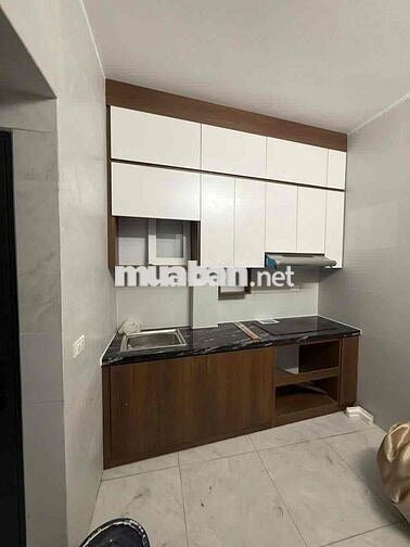 Cho thuê nhà nguyên căn ngõ 165 ngõ chợ Khâm Thiên