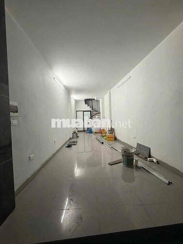 Cho thuê nhà nguyên căn ngõ 165 ngõ chợ Khâm Thiên