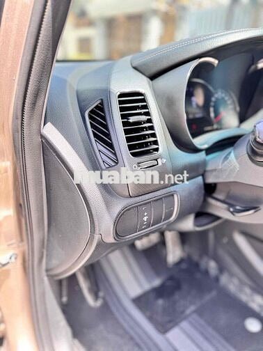 Kia Cerato 2016 1.6 AT Full Vàng cát