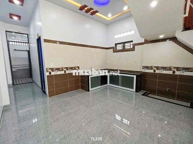 nhà trệt lầu 5x16m 02phòng 2wc KDC Hồng Loan phù hợp VP Công Ty