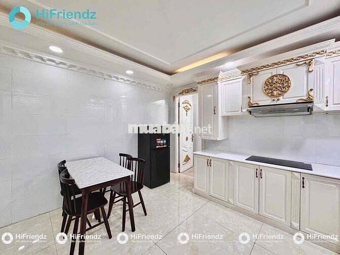 Cho thuê 1PN, 1 Phòng khách. Có máy giặt riêng gần Đầm Sen, Âu Cơ