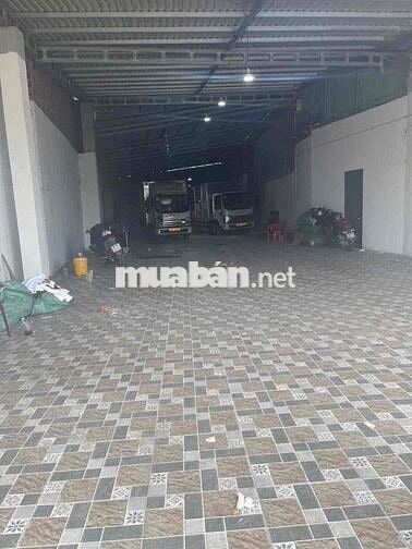 CHO THUÊ KHO 450m2 - NỀN GẠCH MEN - TRẦN CAO THOÁNG - ĐƯỜNG XE CONT