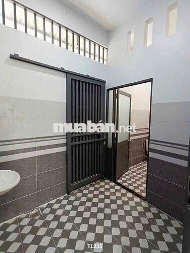 nhà trệt lầu 5x16m 02phòng 2wc KDC Hồng Loan phù hợp VP Công Ty