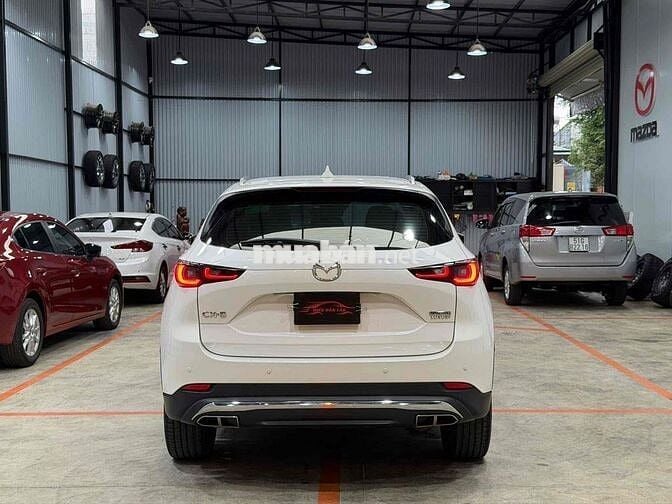 Mazda CX5 2023 Luxury phom mới
