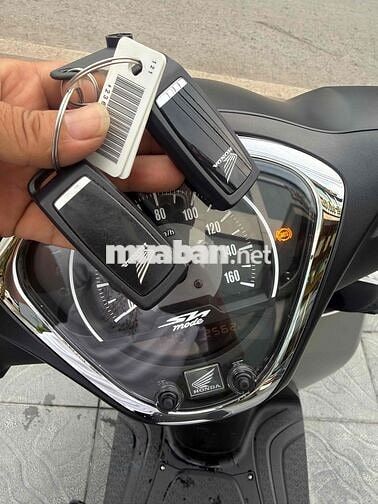 Honda SH Mode ABS Bạc