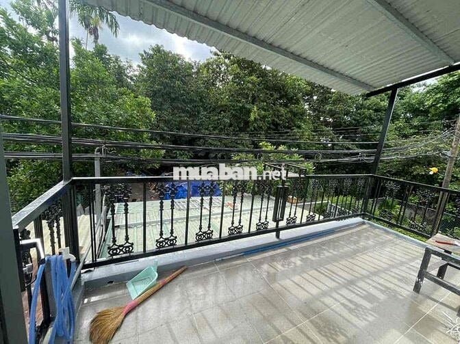 cho thuê nhà 1 lầu sân ô tô Thạnh xuân14 dt 5x20m 4 phòng ngủ