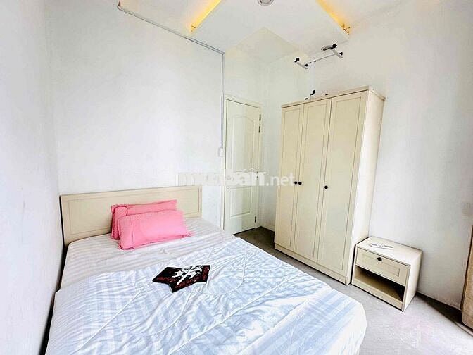 Cho Thuê Căn Hộ 2PN, Yên Thế, 80m2, Gần Sân Bay TSN, Full Nội Thất