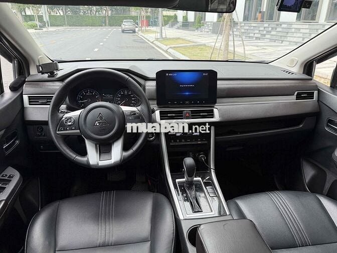 Mitsubishi Xpander Premium 2022 Số tự động Đen
