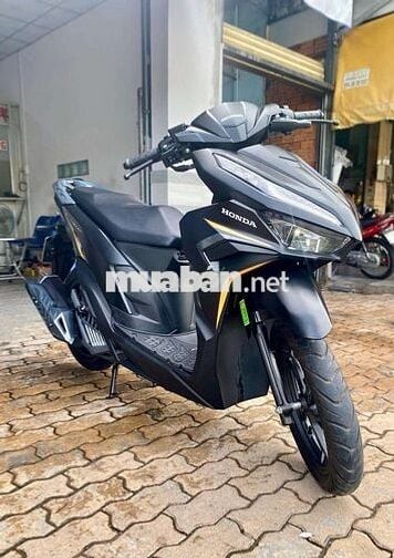 Siêu Mới VARIO 125i 2025 Lăn bánh 1.700Km