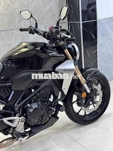 Honda CB300 Đen Xe phân khối lớn