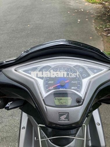 Honda Air Blade Đen 2014 bs 83 chính chủ xe nhà