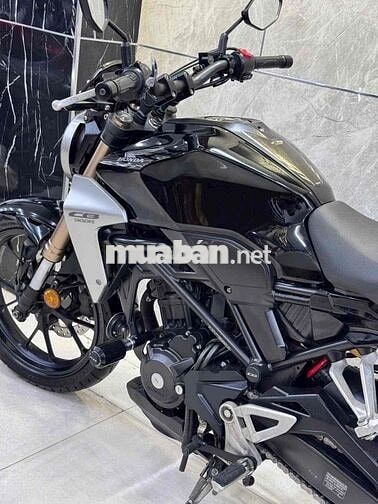 Honda CB300 Đen Xe phân khối lớn