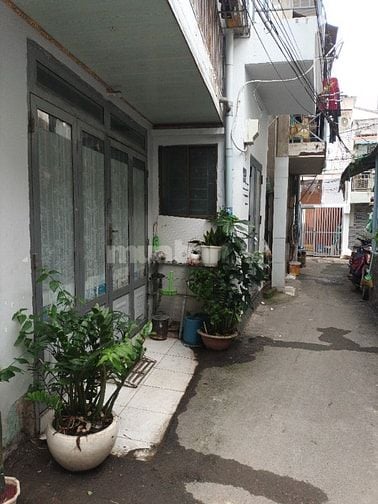 BÁN NHÀ NHỎ GẦN CẦU GIỒNG ÔNG TỐ