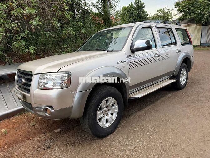 Ford Everest 2007 8 chỗ, Số sàn máy dầu rất ngon