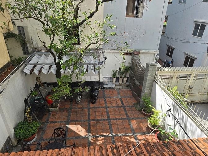 Bán nhà số: 463B/3D, Cách Mạng Tháng Tám,  phường 13, quận 10