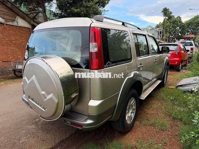 Ford Everest 2007 8 chỗ, Số sàn máy dầu rất ngon