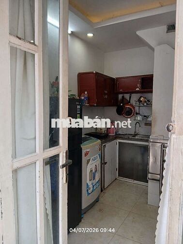 Nhà cho thuê nguyên căn, trệt lầu, DTSD 24m2, full nội thất, 3,5tr