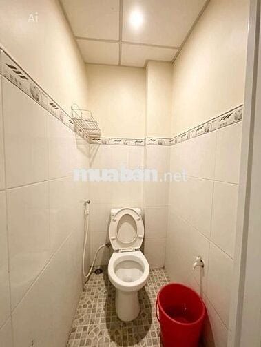 Cho thuê nhà 2pn2wc Nguyễn Hữu Cảnh gần q1