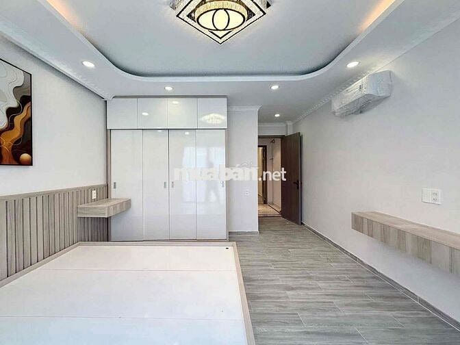 Nhà Mới Xe Hơi Vào Nhà, Đường Nguyễn Văn Trỗi