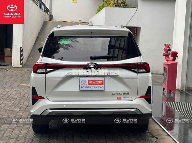 Toyota Veloz Cross Top 2025 siêu lướt