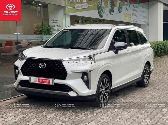 Toyota Veloz Cross Top 2025 siêu lướt