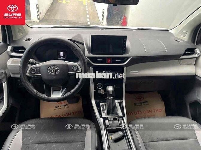 Toyota Veloz Cross Top 2025 siêu lướt
