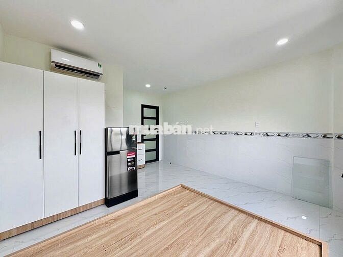 Phòng thoáng 35m2 ngay chợ Thạch Đà, ĐH Công Nghiệp