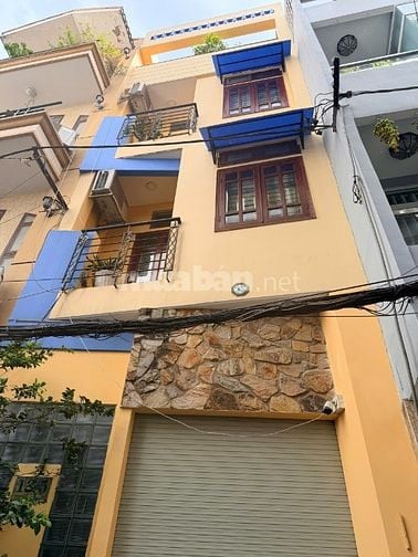 Chính chủ cho thuê nhà nguyên căn cạnh Nguyễn Văn Cừ Q.5 - 4m x 16m