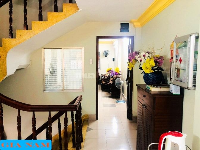 BÁN NHÀ MẶT TIỀN KINH DOANH : 274 KHÁNH HỘI - P. 5 - Q. 4 - TPHCM