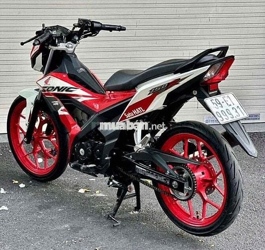 Honda Sonic 150 Nhập khẩu Đỏ, trắng, đen