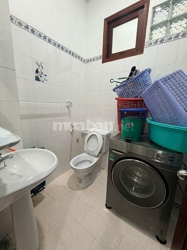 Chính chủ cho thuê nhà nguyên căn cạnh Nguyễn Văn Cừ Q.5 - 4m x 16m