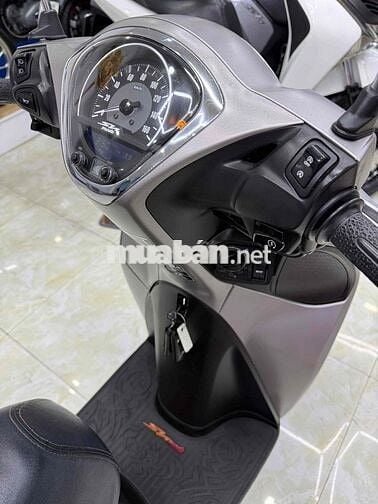 Honda SH Mode ABS 2021 Bạc nhám