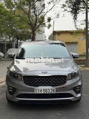Kia Sedona Platinum D 2.2 2019 Xám 150.000 km